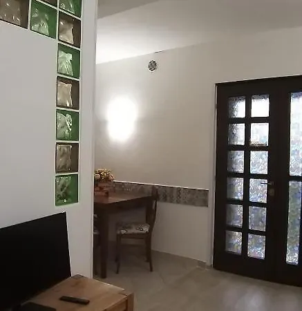 Marianna Casa Nyaraló Azzate