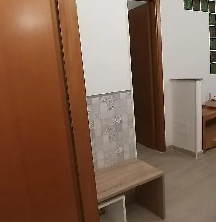 Marianna Casa *